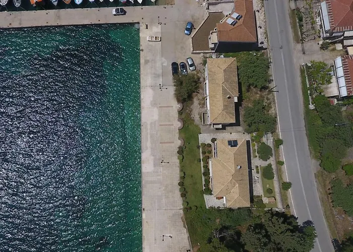 Thalassa דירה נידרי