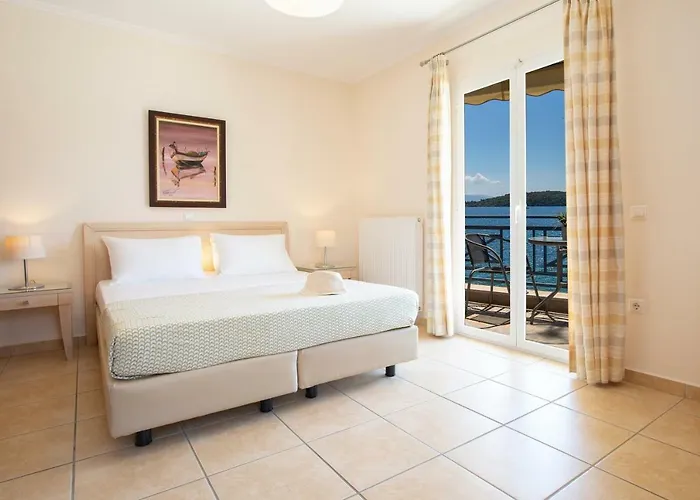 Thalassa Apartment *